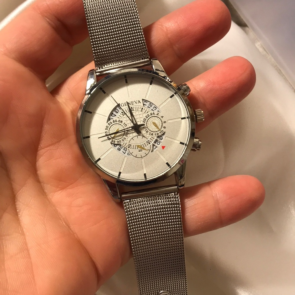 Gorgeous Multi Functional Geneva Watch Mesh Band
